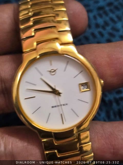 Quartz bentex watch